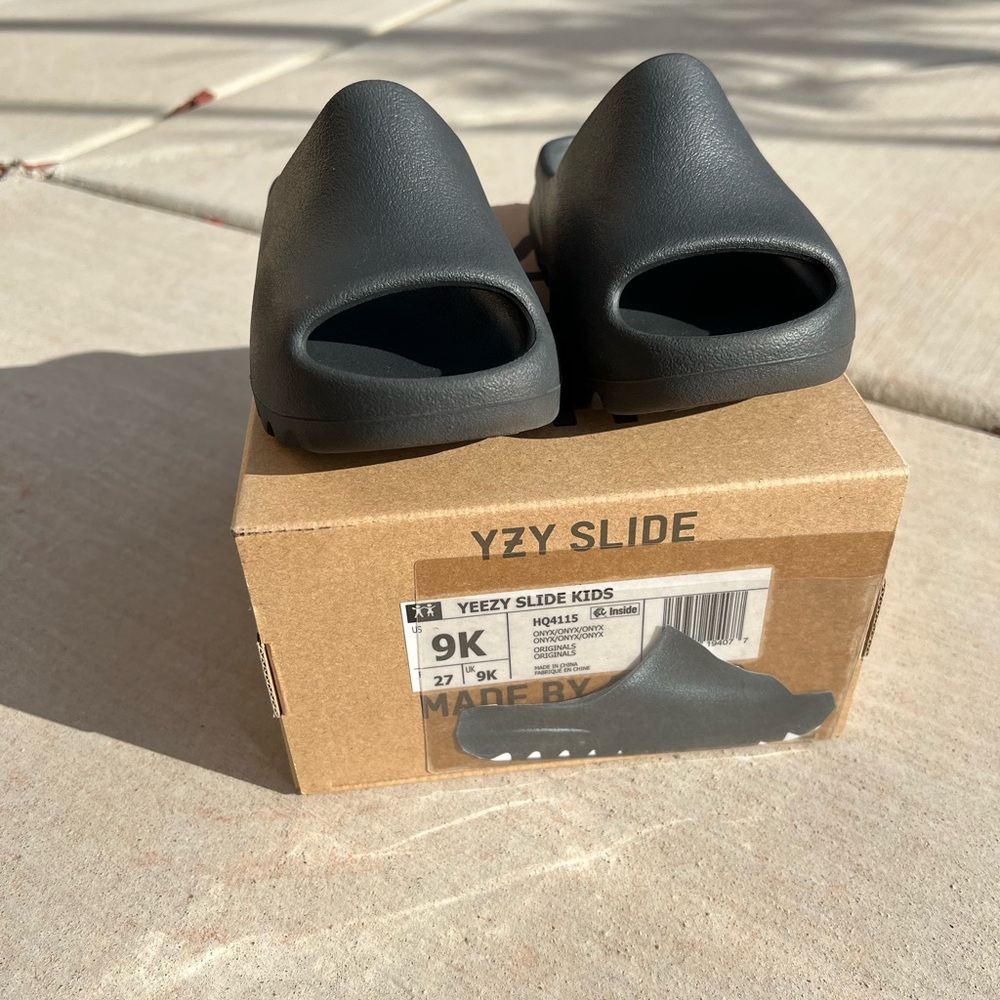Yeezy Adidas Sandals/ Slides (Toddler)